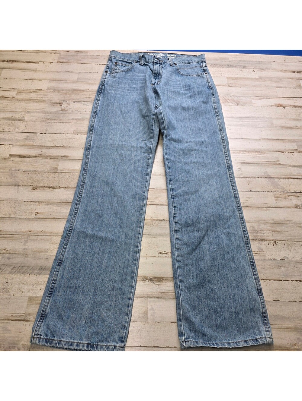 Wrangler Retro Relaxed Boot Jeans 34x36 Fits 33x36 Light Blue Denim Western